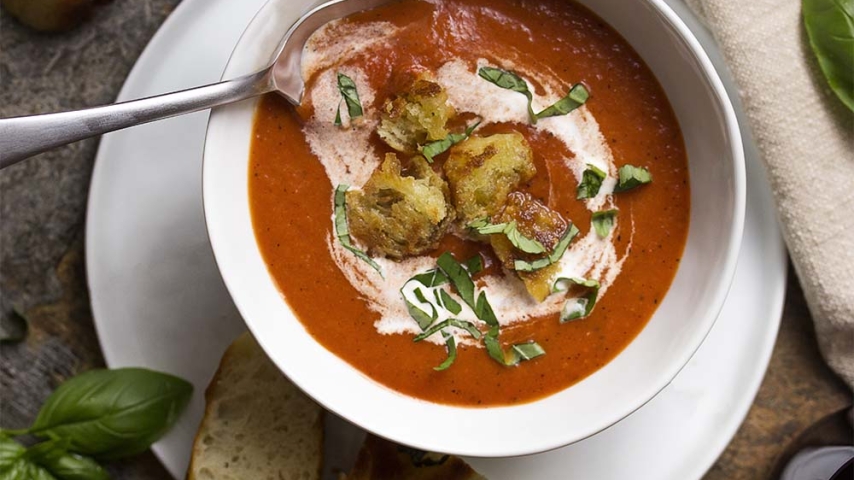 Creamy Roasted Red Pepper and Tomato Soup with Basil