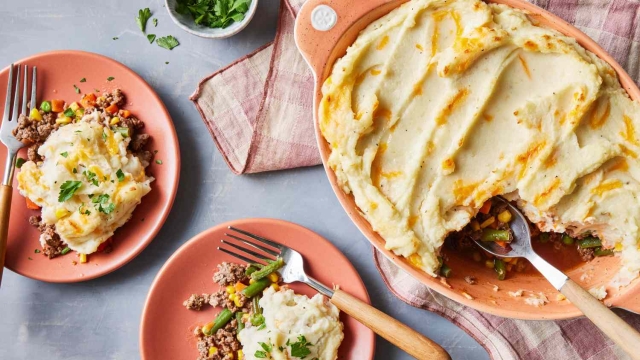 Classic Shepherd's Pie with Creamy Mashed Potatoes