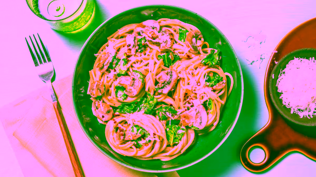 Creamy Mushroom and Spinach Fettuccine Pasta